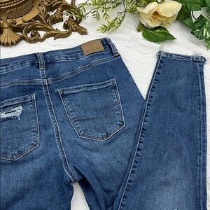 American Eagle Curvy Hi Rise Jeggings Next Level Stretch size 4 Short